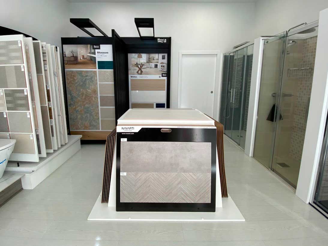 Exposición de muebles de baño en Orense Forneiro